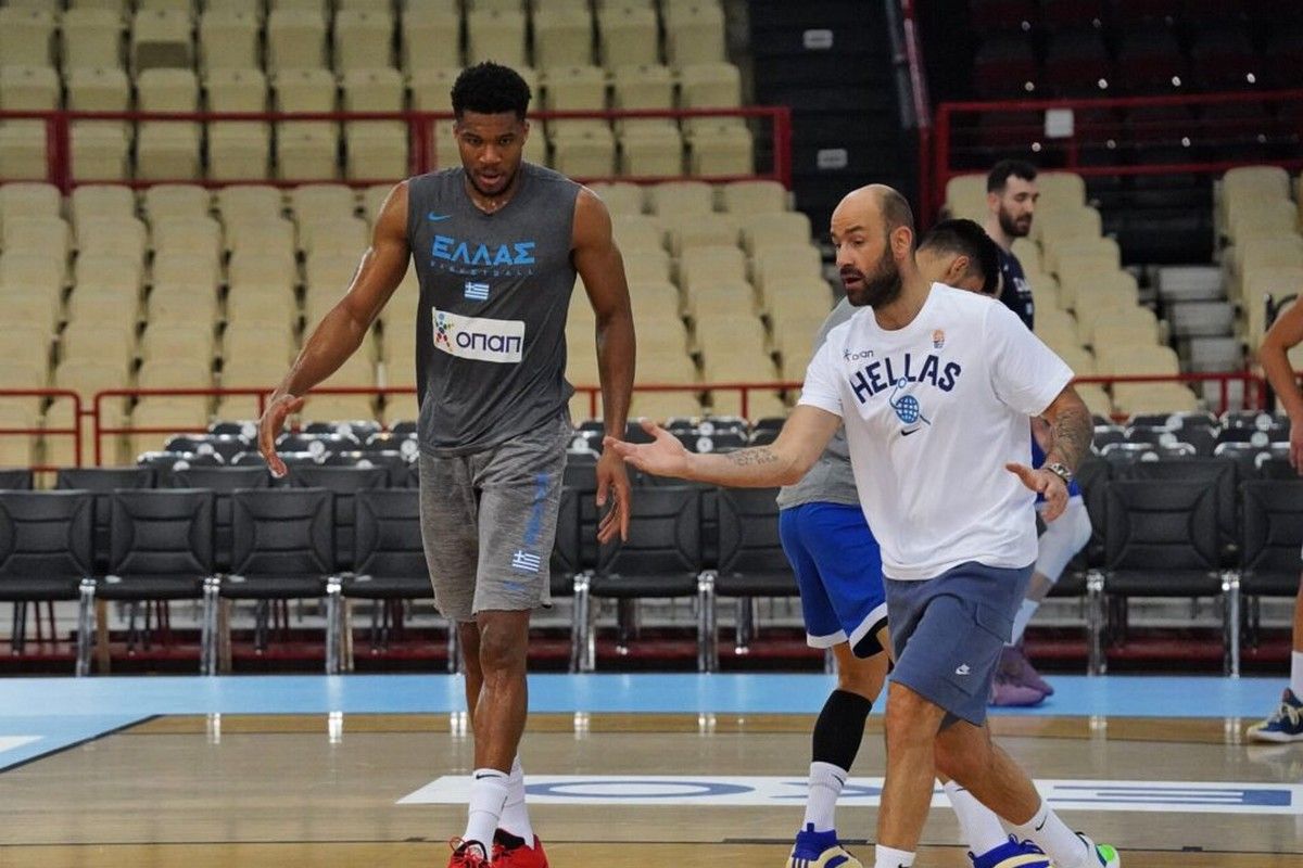 Read more about the article Εθνική ομάδα Basket: Με Γιάννη Αντετοκούμπο η προπόνηση, θα παίξει φαίνεται στο φιλικό με τις Μπαχάμες
