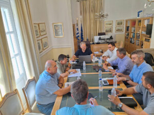 Read more about the article Σειρά συναντήσεων του Περιφερειάρχη Δημήτρη Πτωχού με Δημάρχους για έργα ΟΧΕ και ΒΑΑ
