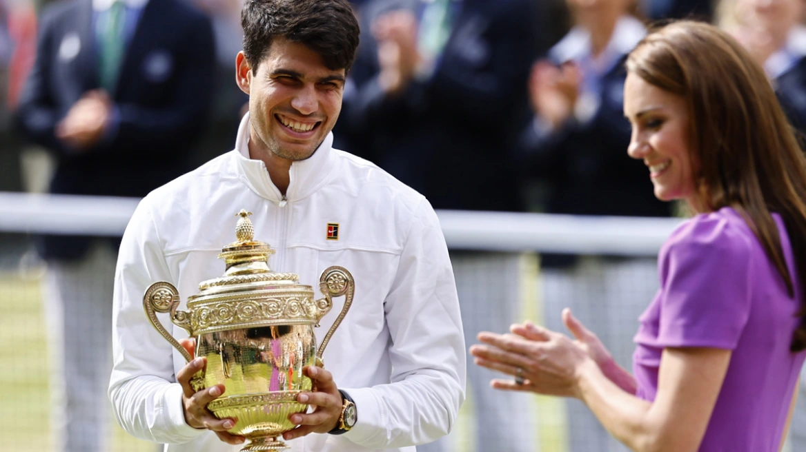 Read more about the article Wimbledon: 4ο Grand Slam για τον Αλκαράθ και διατήρησε με τη νίκη του το στέμμα του στο Λονδίνο!
