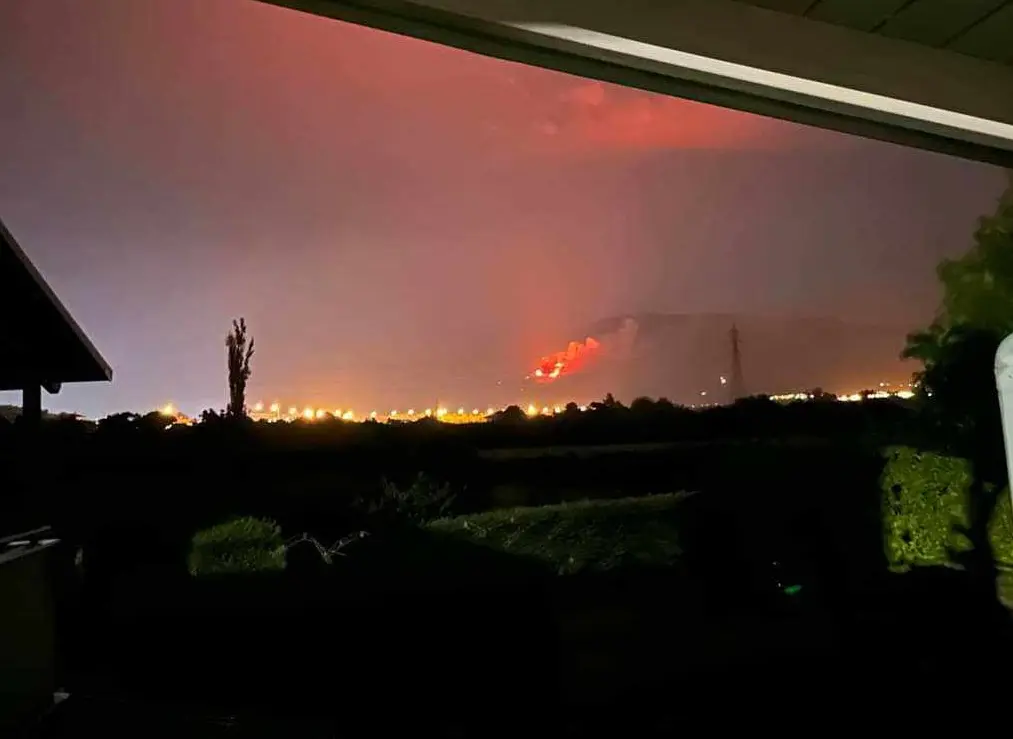 You are currently viewing Μεγάλη πυρκαγιά όρος Πάικο Πέλλης