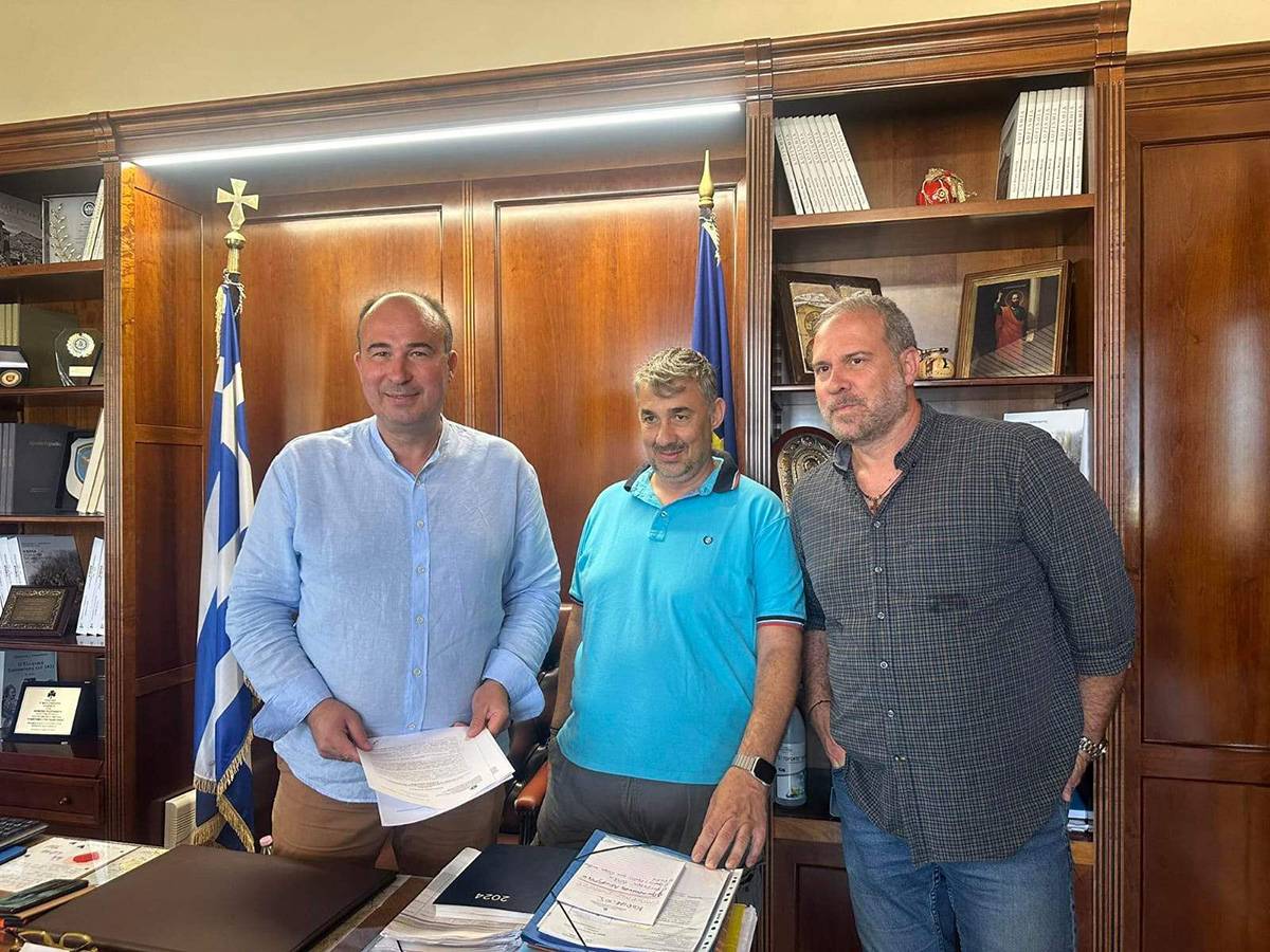 You are currently viewing Υπεγράφη η σύμβαση για την εγκατάσταση ηλεκτροφωτισμού στον κόμβο της Αρχαίας Νεμέας