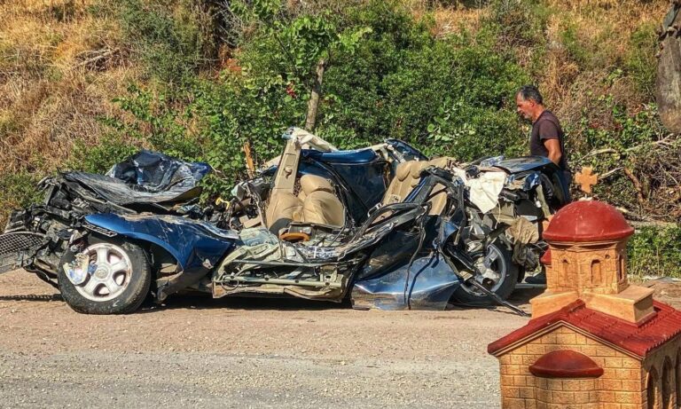 You are currently viewing Κυπαρισσία: Στην οικία του απολογείται ο οδηγός της νταλίκας για το πολύνεκρο τροχαίο στην Ελαία