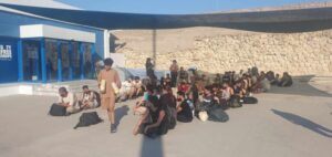 Read more about the article Ηλεία: Προφυλακίστηκαν 5 άτομα για παράνομη διακίνηση μεταναστών