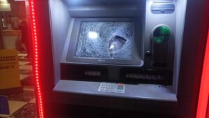 Read more about the article Έκρηξη σε ΑΤΜ τράπεζας στη Βυτίνα