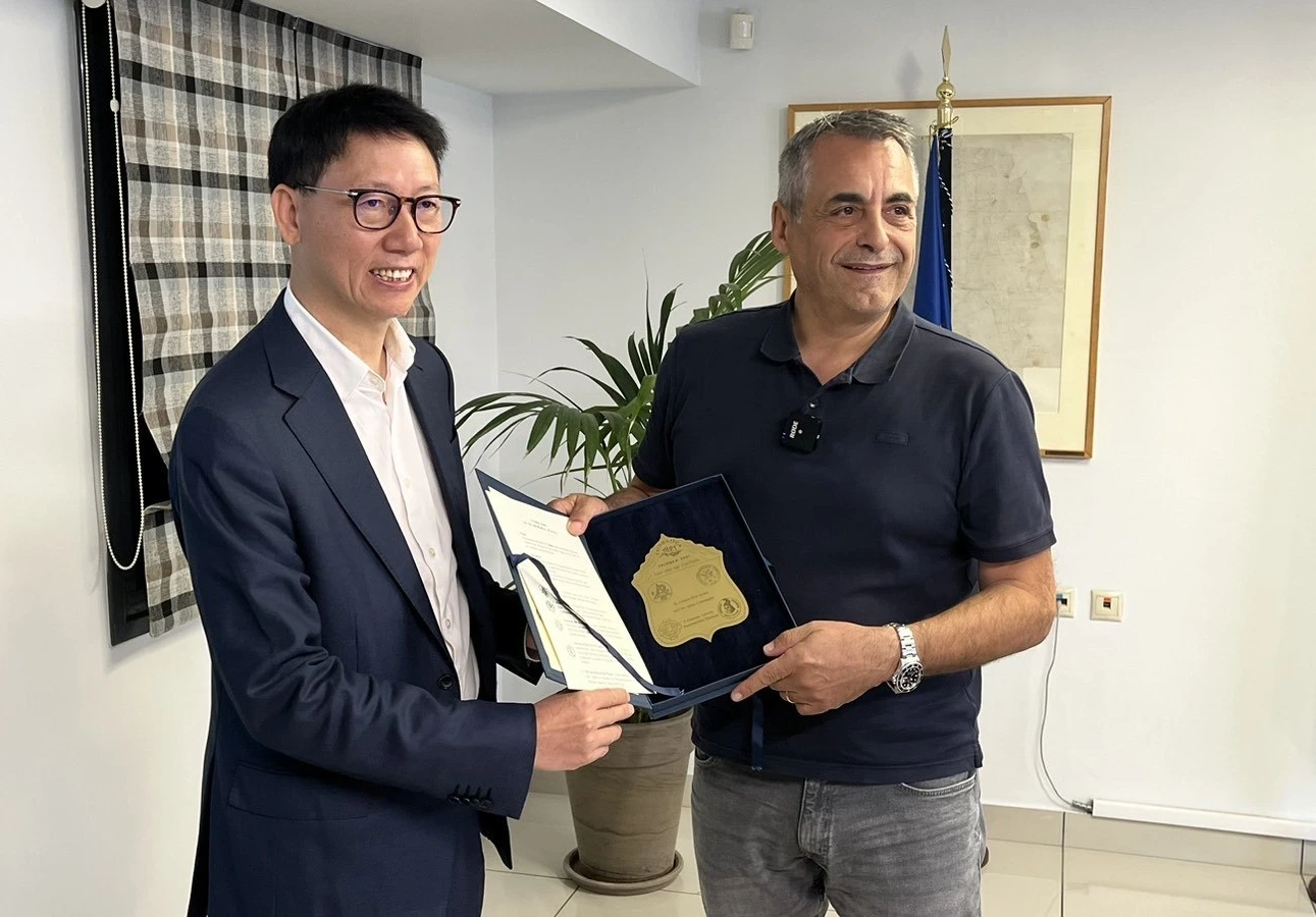 Read more about the article Κώστας Τζιούμης: “Συνεχίζουμε τις επαφές με στόχο την προώθηση κοινών δράσεων και την ανταλλαγή τεχνογνωσίας”