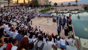 Read more about the article Η Φλόγα της Αγάπης στο Ξυλόκαστρο και μεγάλη συμμετοχή στην εθελοντική αιμοδοσία των «Φίλων της Ζωής»