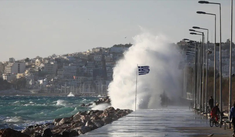 Read more about the article Καιρός: Άνεμοι έως 8 μποφόρ και πτώση της θερμοκρασίας από σήμερα – Αυξημένος κίνδυνος για φωτιά σε 11 περιοχές