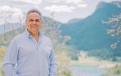 Read more about the article Στα εγκαίνια του Κέντρου Πολιτισμού «Γιάννης Σπανός» παρευρέθηκε o επικεφαλής Δημήτρης Πιστεύος και οι δημοτικοί σύμβουλοι της παράταξης «Επόμενη Μέρα»