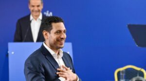 Read more about the article Γαλάζια «καταδρομική» στην Πελοπόννησο με το βλέμμα στις κινήσεις Σαμαρά