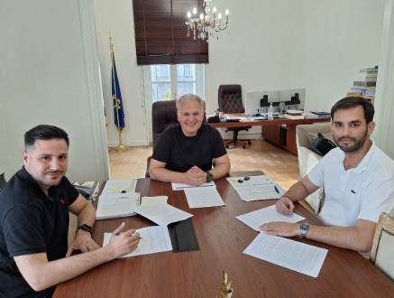 You are currently viewing Υπογραφή προγραμματικής σύμβασης για την ωρίμανση μελετών αντιπλημμυρικών και εγγειοβελτιωτικών έργων στην Περιφέρεια Πελοποννήσου