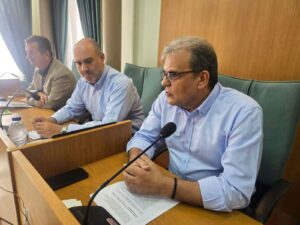 Read more about the article Συνάντηση εργασίας με αντικείμενο τα ζητήματα που απασχολούν την επιχειρηματική κοινότητα της Αργολίδας πραγματοποίησε ο Πρόεδρος του Επιμελητηρίου Αργολίδας