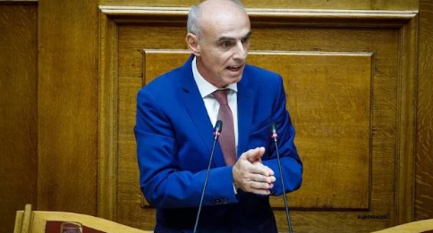 You are currently viewing Γ. Γαβρήλος: Κατάθεση Αναφοράς για την ανάγκη αποκατάστασης της γλίστρας στο λιμάνι του Ναυπλίου