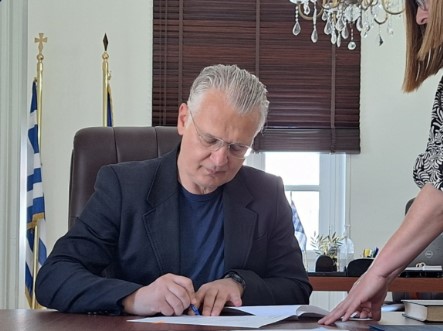 You are currently viewing Νέα κοινωνική παρέμβαση 4,1 εκατ. ευρώ από την Περιφέρεια Πελοποννήσου για τη στήριξη παιδιών, οικογενειών και ατόμων με αναπηρία