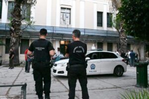 Read more about the article Άργος: Προφυλακισμένοι στον Κορυδαλλό οι δύο αστυνομικοί μετά τον θάνατο του 20χρονου – Τι αναμένεται από τη βαλλιστική