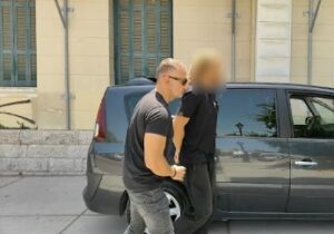 Read more about the article Δικαστήρια Ναυπλίου: Νέα αναβολή για τις 7 Αυγούστου πήρε ο συλληφθείς για τα επεισόδια στο Άργος
