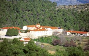 Read more about the article Παναγία Φανερωμένη Χιλιομοδίου: Τριήμερο θρησκευτικό προσκύνημα με επίκεντρο τη μεγάλη εορτή της 23ης Αυγούστου