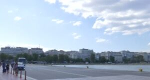 Read more about the article Απαγορευτικό απόπλου: Πού και μέχρι πότε ισχύει – Τι συμβουλεύει τους ταξιδιώτες ο εκπρόσωπος του Λιμενικού
