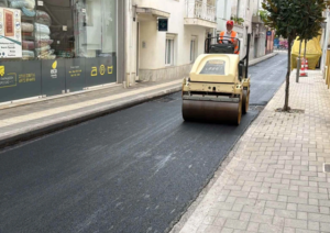 Read more about the article Κώστας Τζιούμης: «Βελτιώνουμε τους δρόμους και την καθημερινότητα των πολιτών»