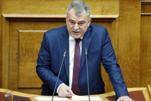 Read more about the article Α.Πουλάς: «Η κρατική αρωγή απαιτεί μόνιμες λύσεις και οι υγειονομικές κρίσεις επιστημονική ευθύνη»