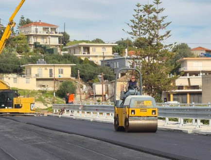 Συμβάσεις 1 εκατ. ευρώ από την Περιφέρεια Πελοποννήσου για τη βελτίωση του οδικού δικτύου της Λακωνίας