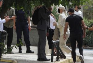 Read more about the article Θάνατος Μαζωνάκη: Προφυλακιστέοι οι δύο γιατροί μετά από μαραθώνια απολογία – Τα αμείλικτα στοιχεία που έκριναν την απόφαση