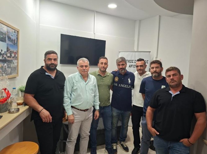 Read more about the article Συνάντηση Ανδρέα Πουλά με τον Αγροτικό Σύλλογο Δήμου Άργους–Μυκηνών
