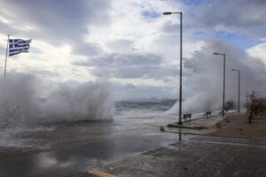 Read more about the article Καιρός: Βροχές σήμερα και νέο σύστημα το Σαββατοκύριακο 