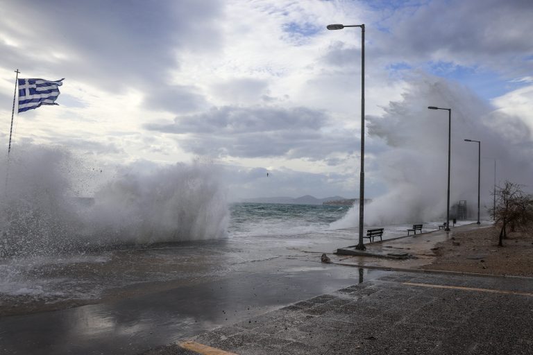 Read more about the article Καιρός: Βροχές σήμερα και νέο σύστημα το Σαββατοκύριακο 