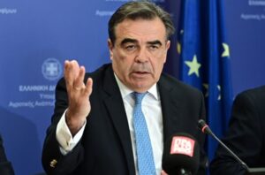 Read more about the article Μ. Σχοινάς: «Σημαντική συμφωνία για τη νέα ΚΑΠ 2028–2034 – Διατηρούνται τα βασικά εργαλεία εισοδηματικής στήριξης των αγροτών»