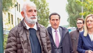 Read more about the article Φυλάκιση 12 μηνών με αναστολή στη γυναίκα που είχε καταγγείλει τον Πέτρο Φιλιππίδη για βιασμό, την είχε μηνύσει για ψευδή καταμήνυση, δείτε τις δηλώσεις του