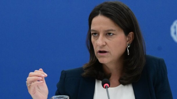 Ν. Κεραμέως: Επεκτείνεται και ενισχύεται με 5.000 πρόσθετες θέσεις πλήρους απασχόλησης το πρόγραμμα απασχόλησης άνεργων γυναικών