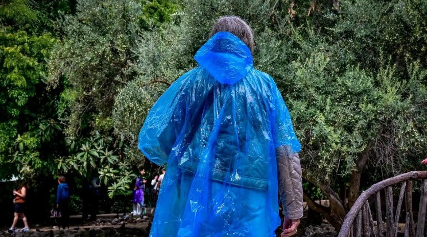 Καιρός αύριο: Βροχές και καταιγίδες – Στους 24 βαθμούς η θερμοκρασία